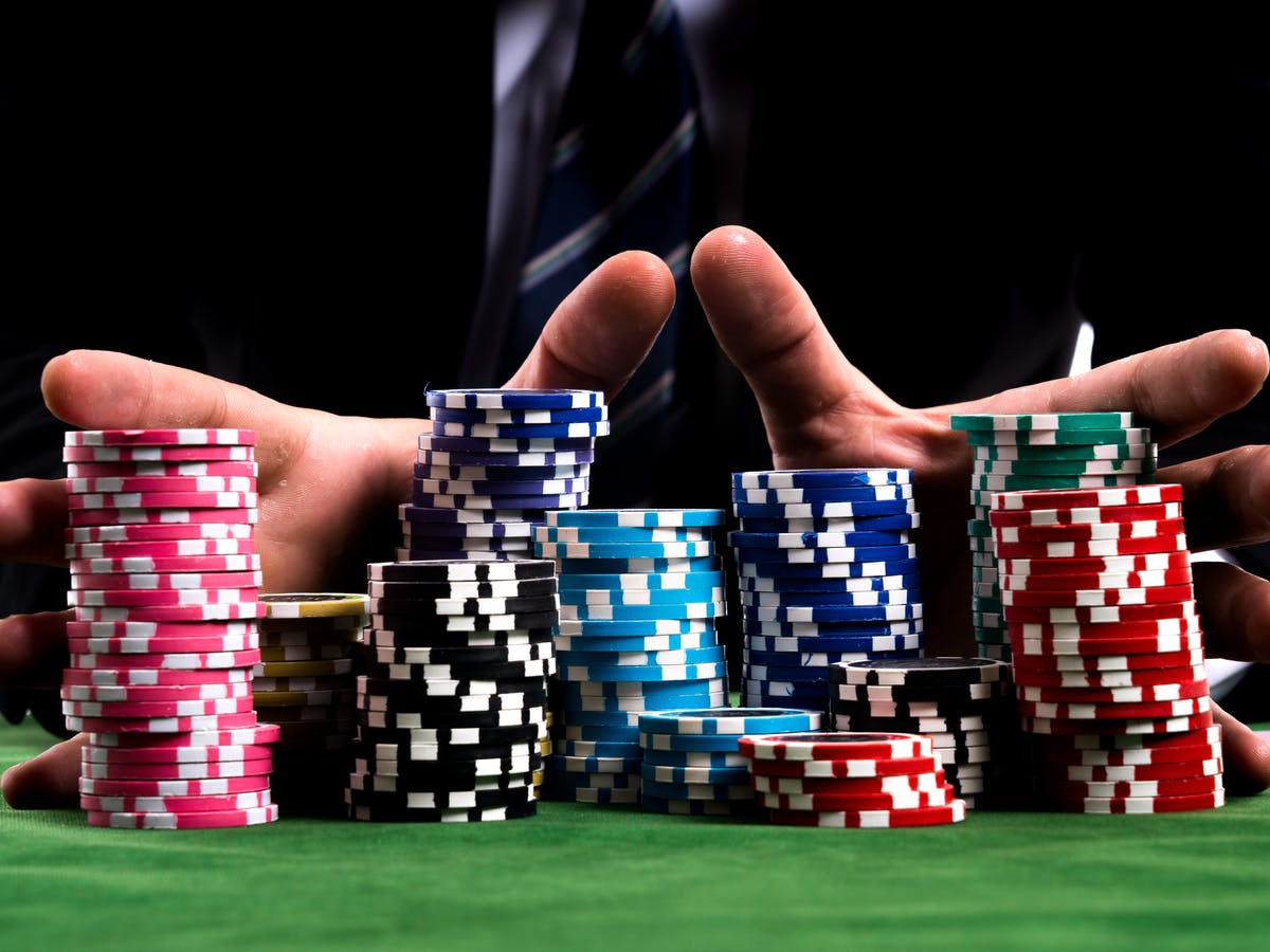 Tips dan Trik Menang diPermainan Poker Online