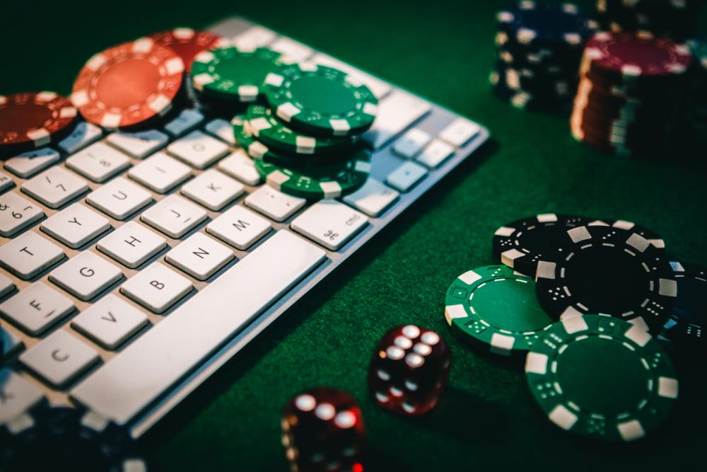 Keuntungan Bermain Permainan Poker Online Indonesia