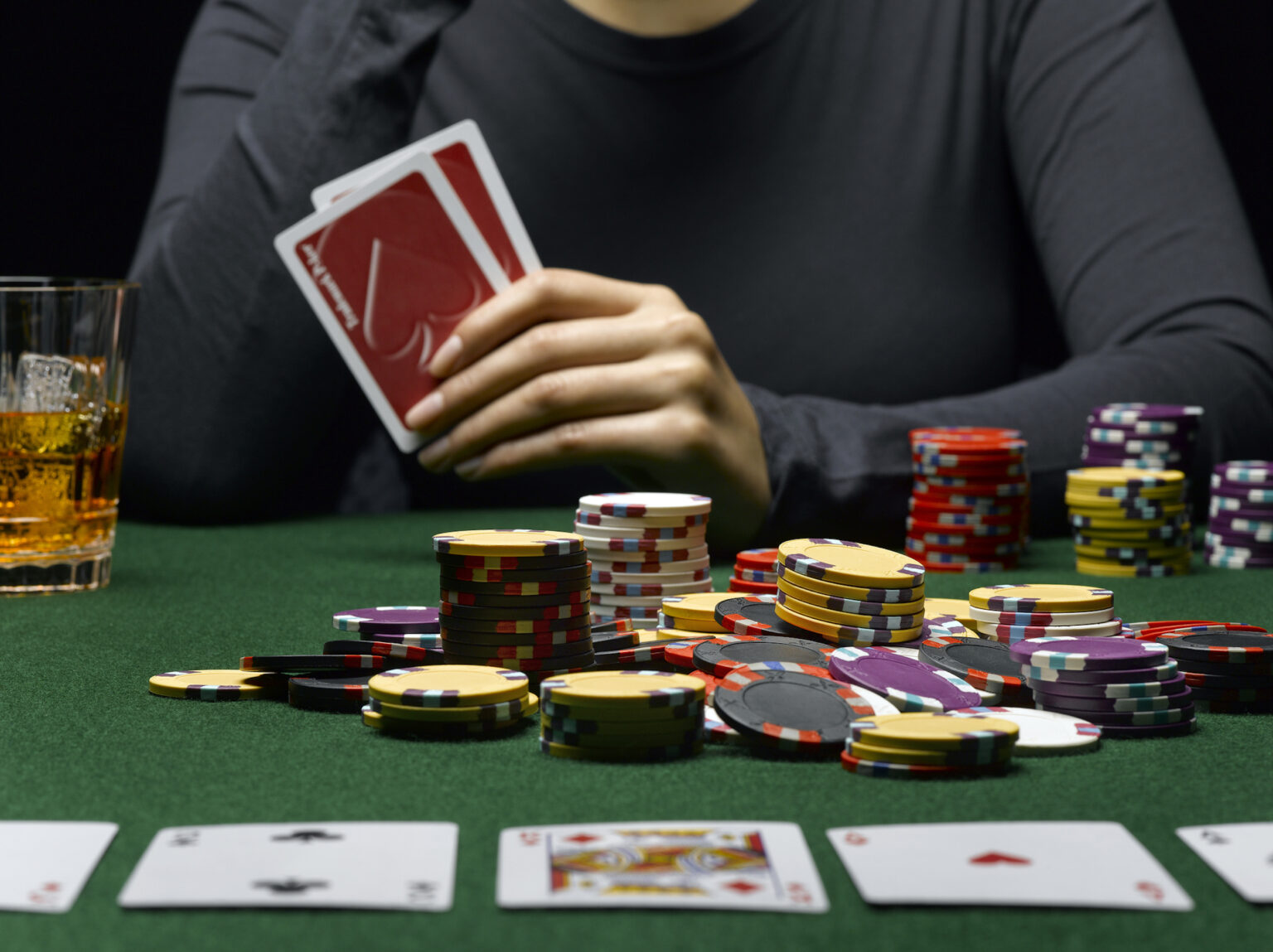 Trik dan Cara Bermain Poker Online Untuk Pemula